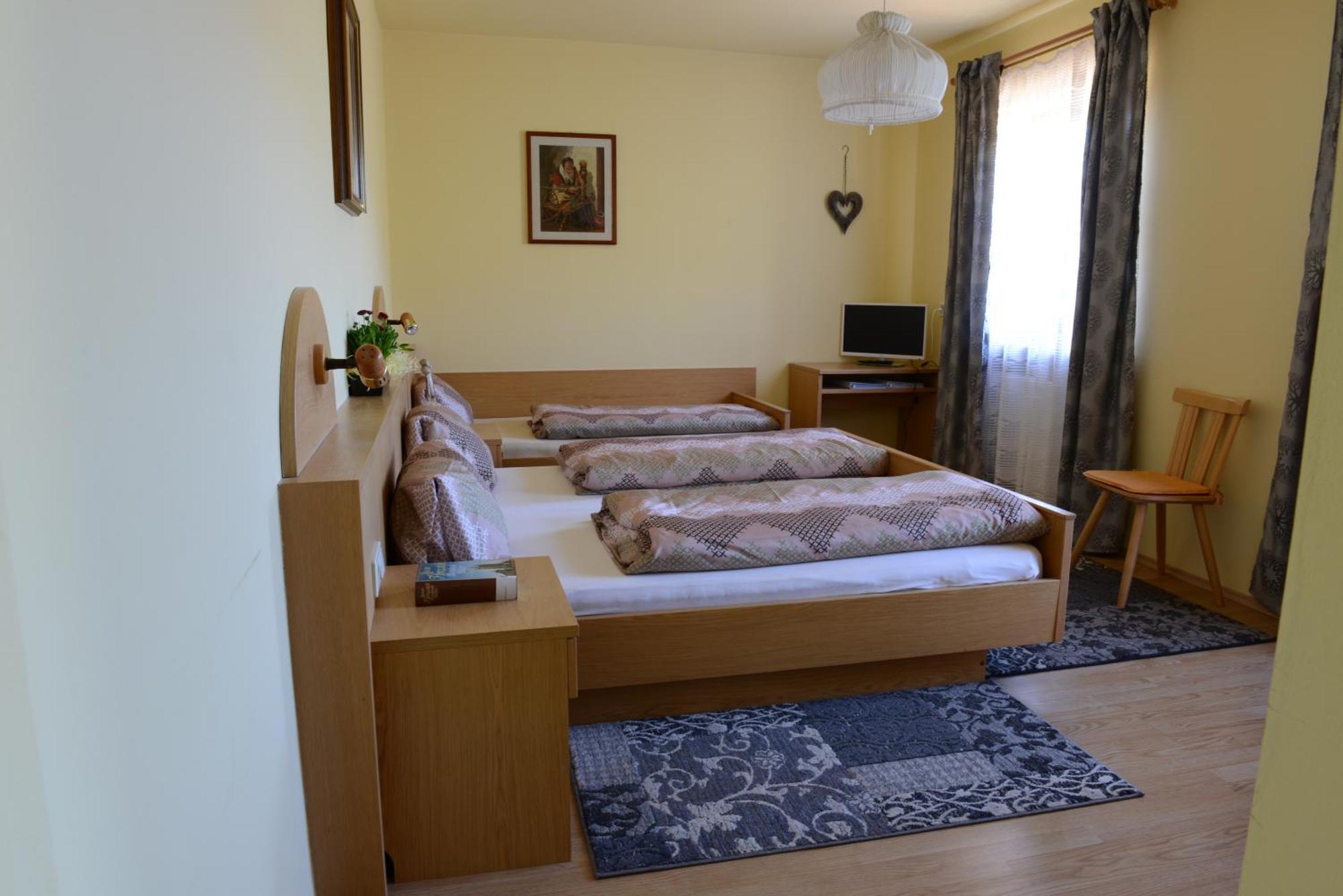 Brunnerhof Villa Feldthurns Room photo