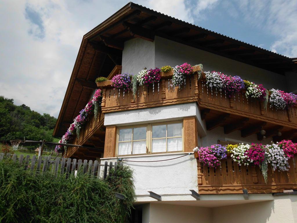 Brunnerhof Villa Feldthurns Exterior photo
